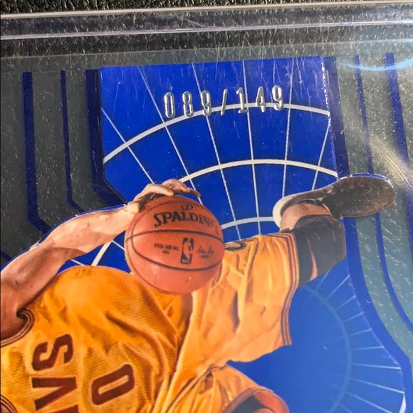 2 Clear Vision Basketball Cards - Picture 5 of 5